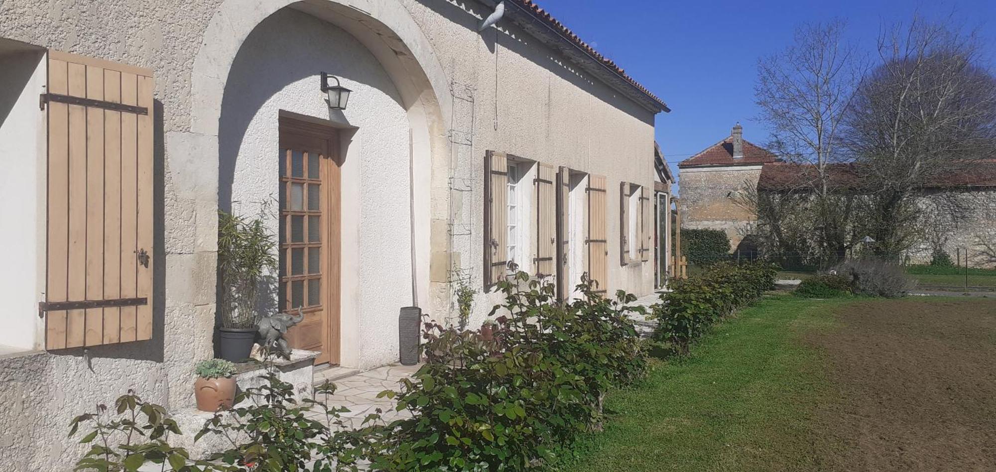 Bed and Breakfast Arts & Passion Mirambeau  Exterior foto